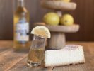 Entdecke den Cheesecake Shot! Mit Famous Steal Cheesecake und spritziger Zitrone ist er der perfekte Drink für jeden Anlass – ein echter WOW-Moment!